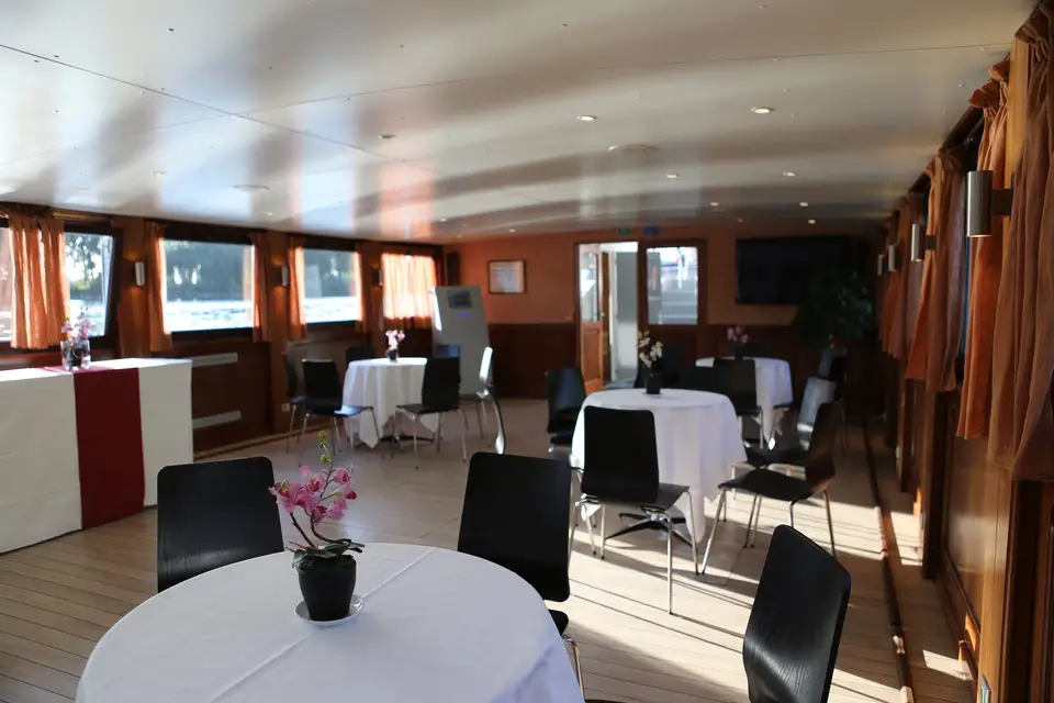 Croisières en Seine, Bateau Naviguant — photo 7