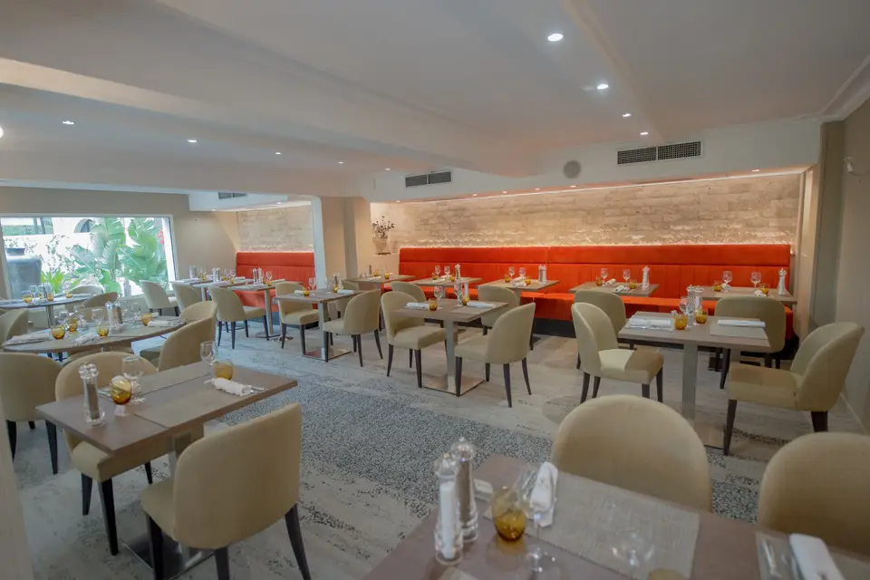 Lou Castelet — photo 3