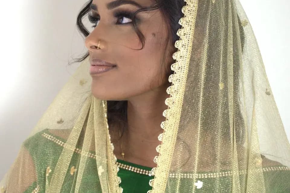 Kissilaye Make-Up — photo 4