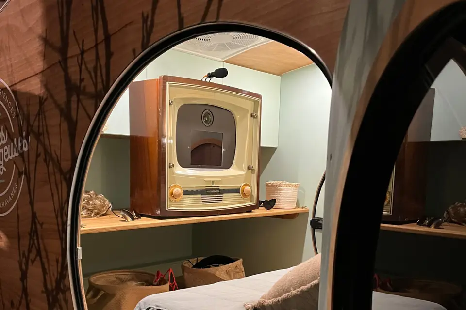 Les Petites Voyageuses