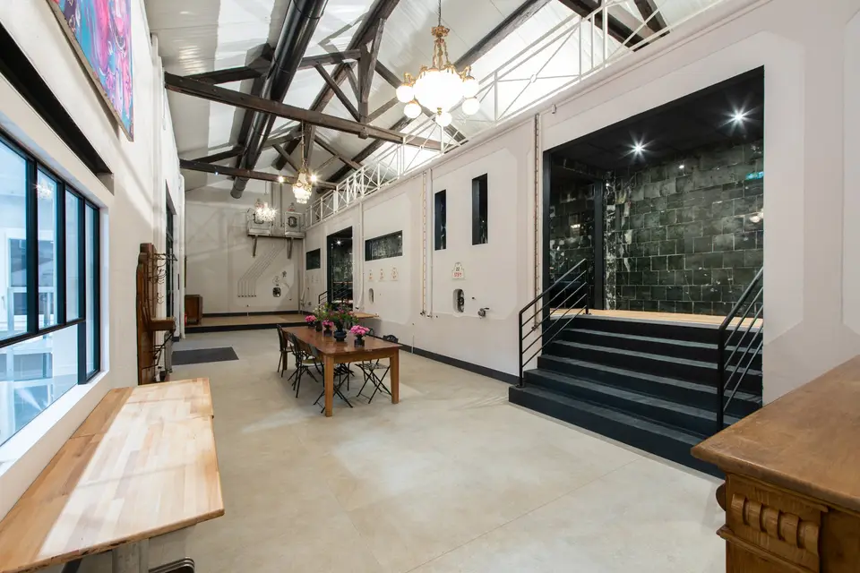 Laboratoire des Précieuses — photo 2