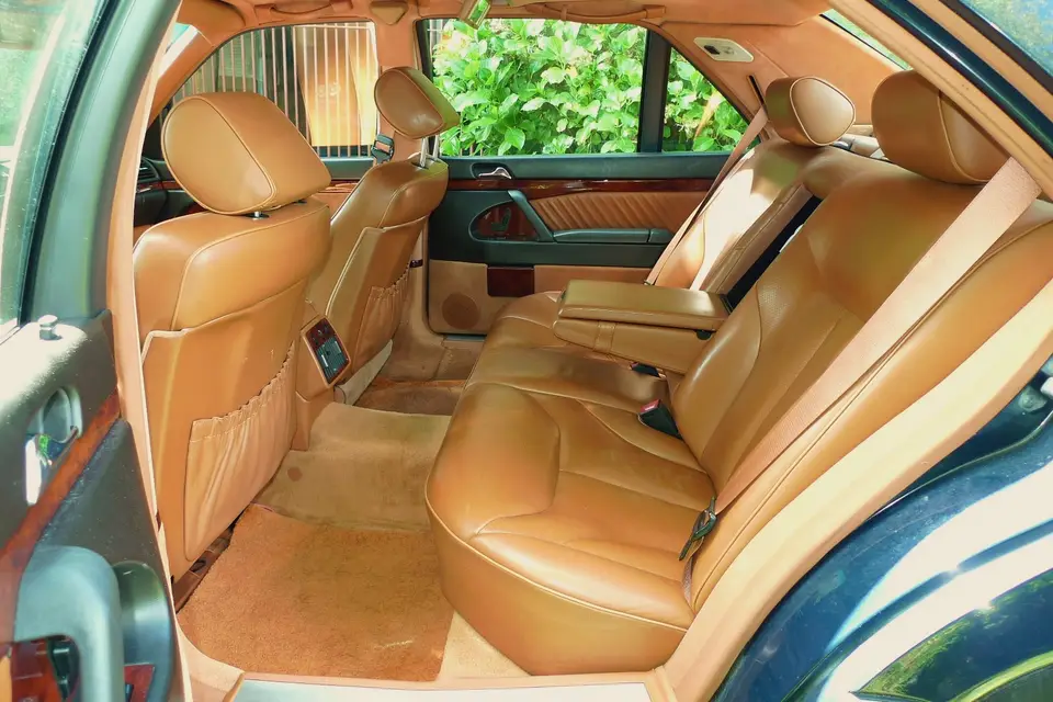 Vintage location — photo 5