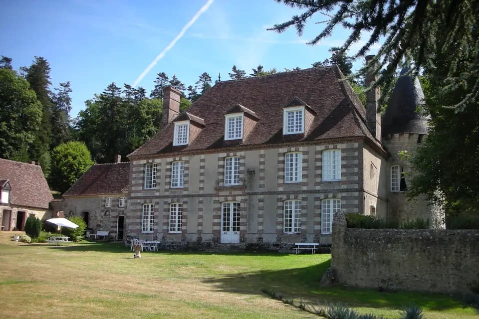 Manoir de Bellegarde — photo 4