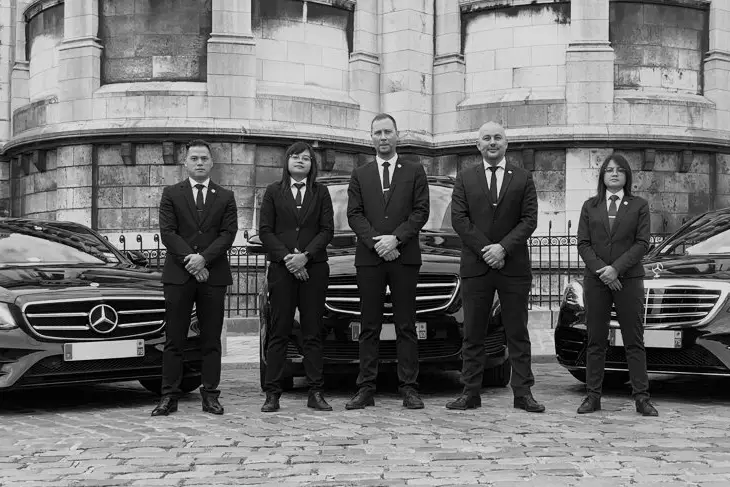 Upscale Driver — photo 5