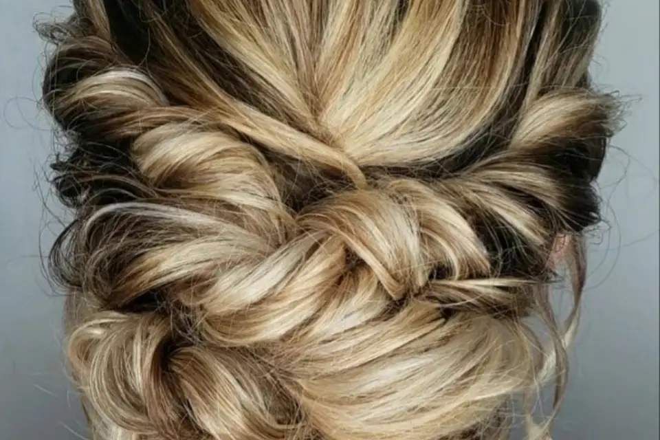 Dans l'Hair d'Hélène Coiffeur Créateur — photo 1