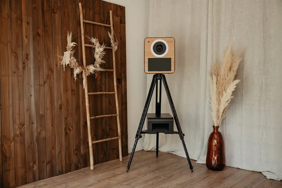 Novela By Charlène Waeles