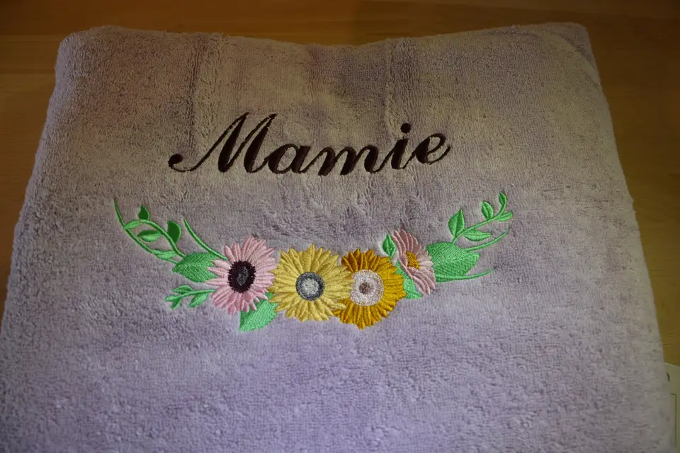 Caro Broderie — photo 5