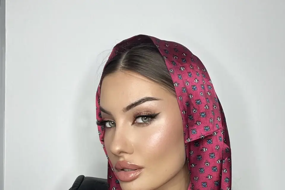 Gabrielle Harrach — photo 7