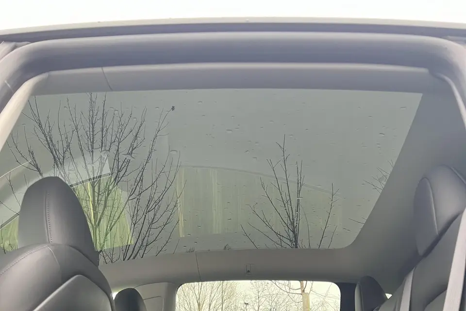 Tesla Prestige Evénement — photo 6