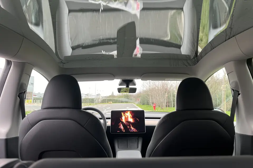 Tesla Prestige Evénement — photo 4