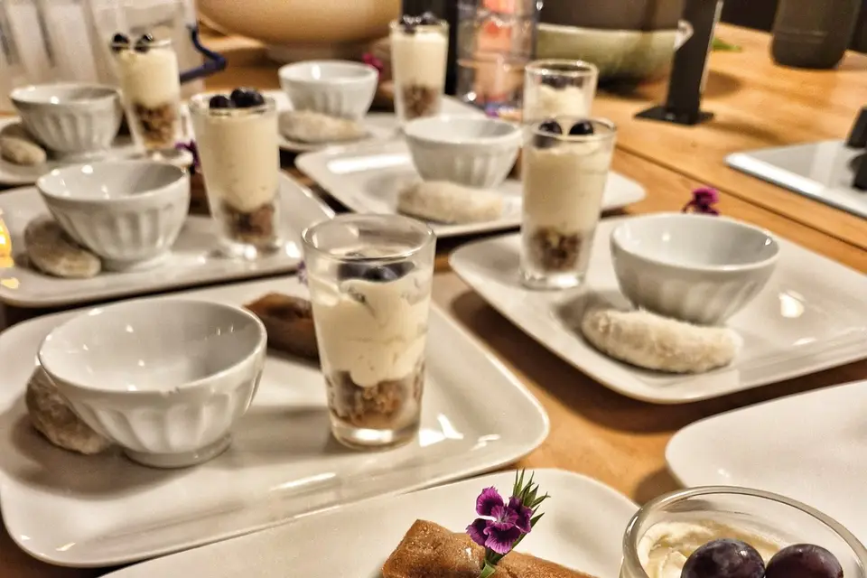 In The Food For Love — photo 4