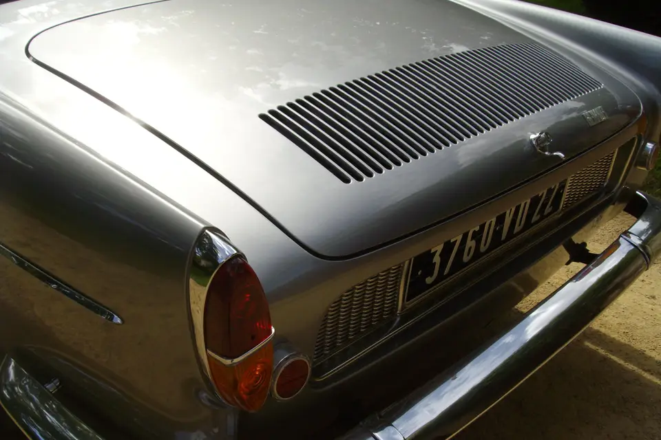 Renault Caravelle — photo 3