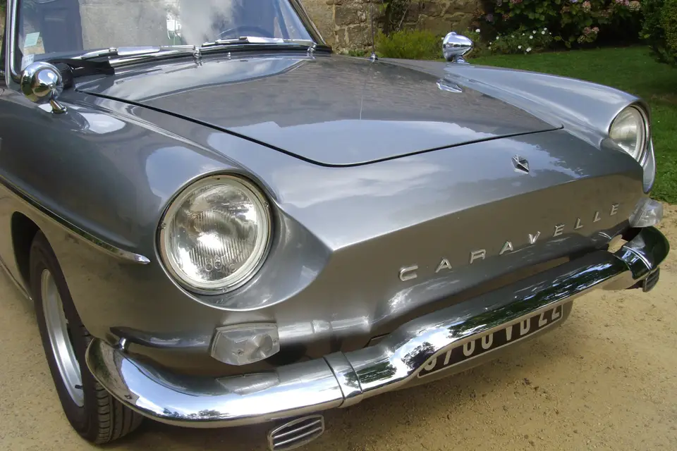 Renault Caravelle — photo 7