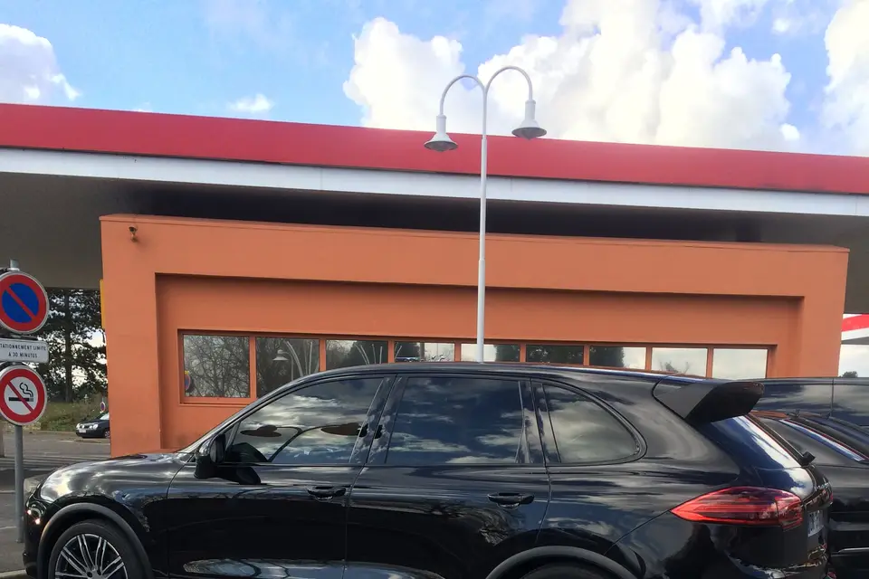 One First Limousine — photo 1