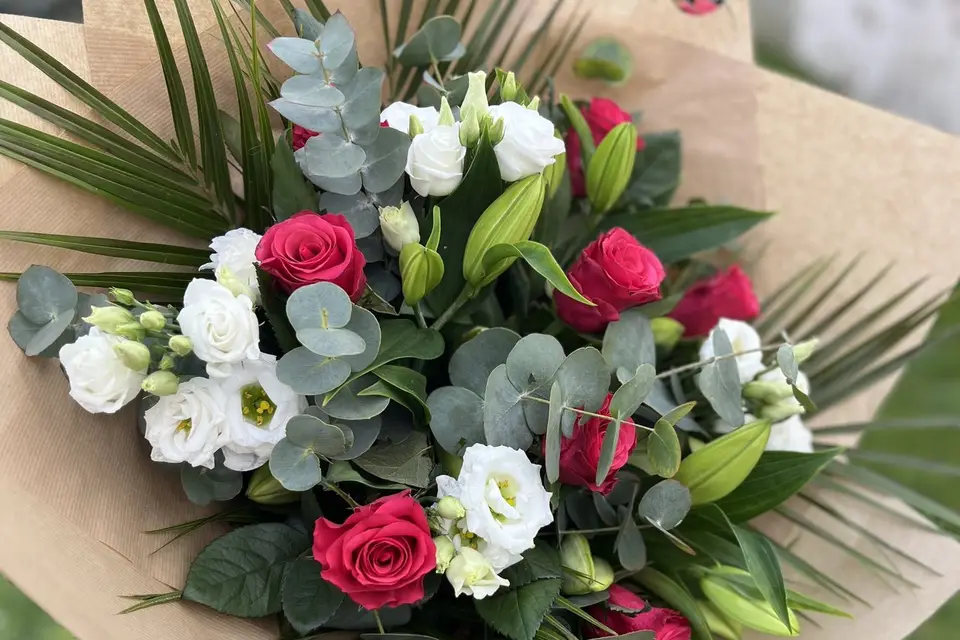 Lou Flower — photo 1