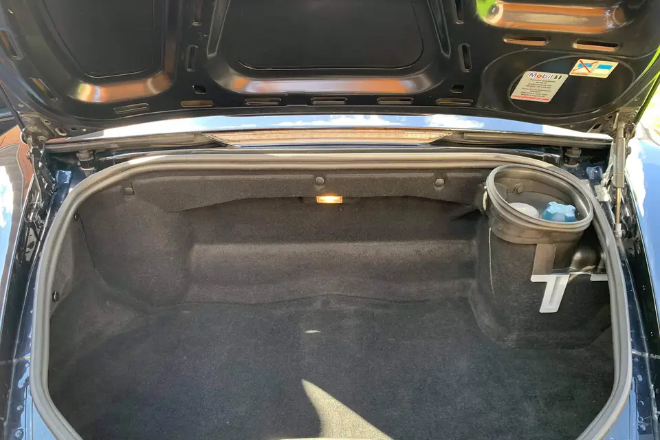 Prestige Car — photo 5