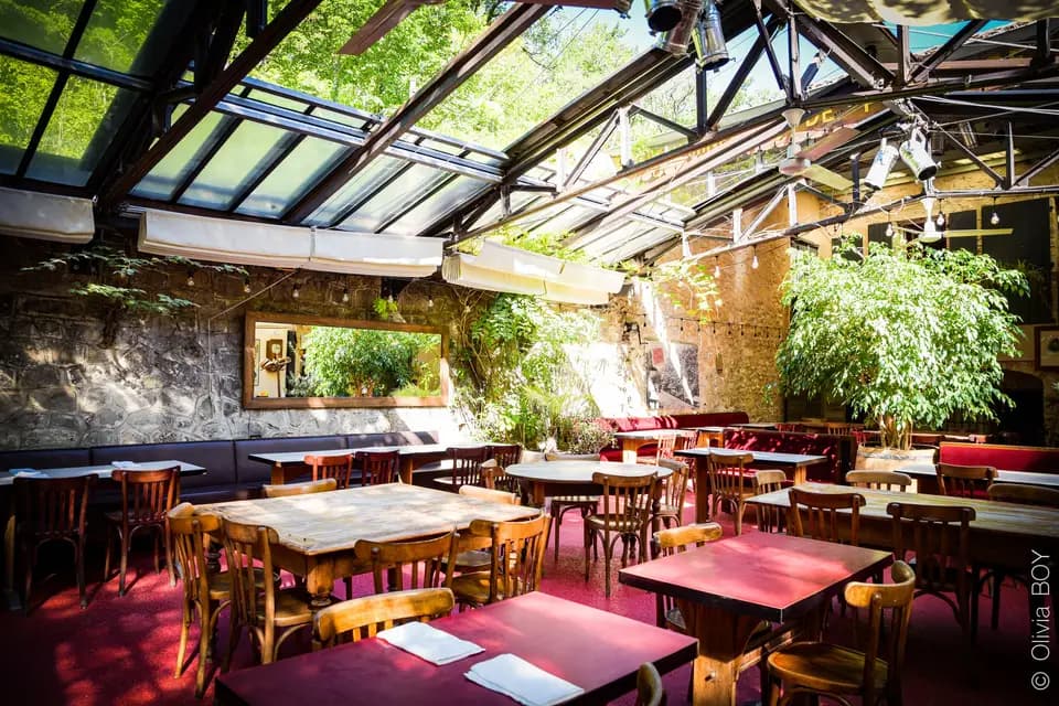 La Fontaine Minérale — photo 1