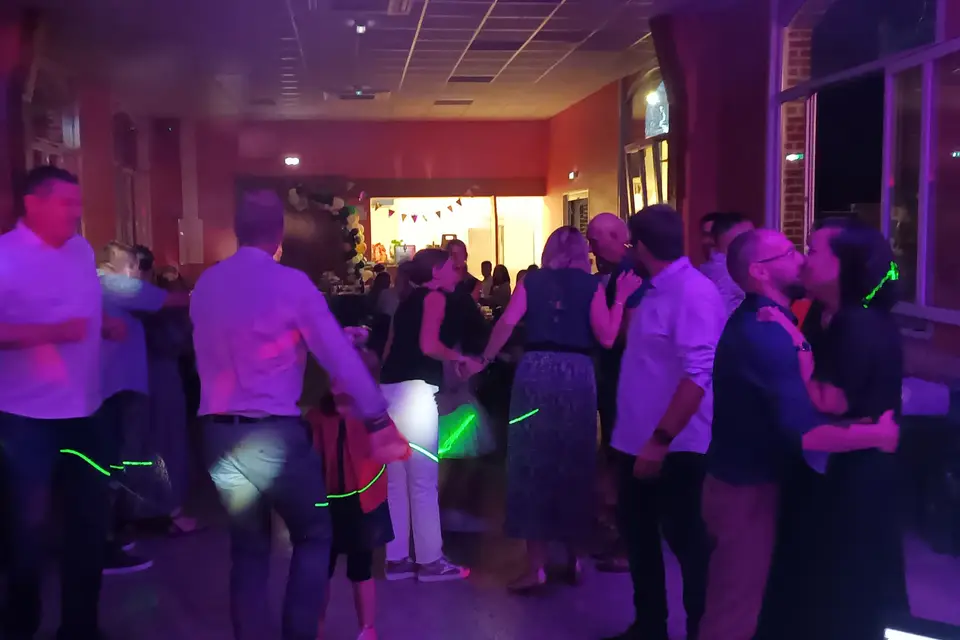 Ben Magicien & Disc Jockey — photo 8