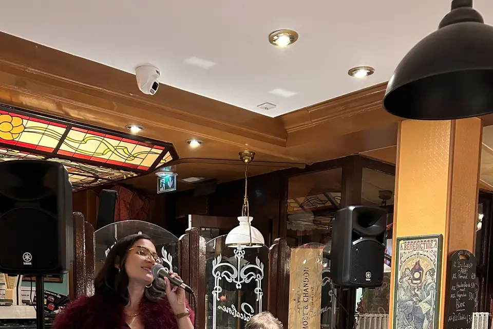 Lauren Gold — photo 6