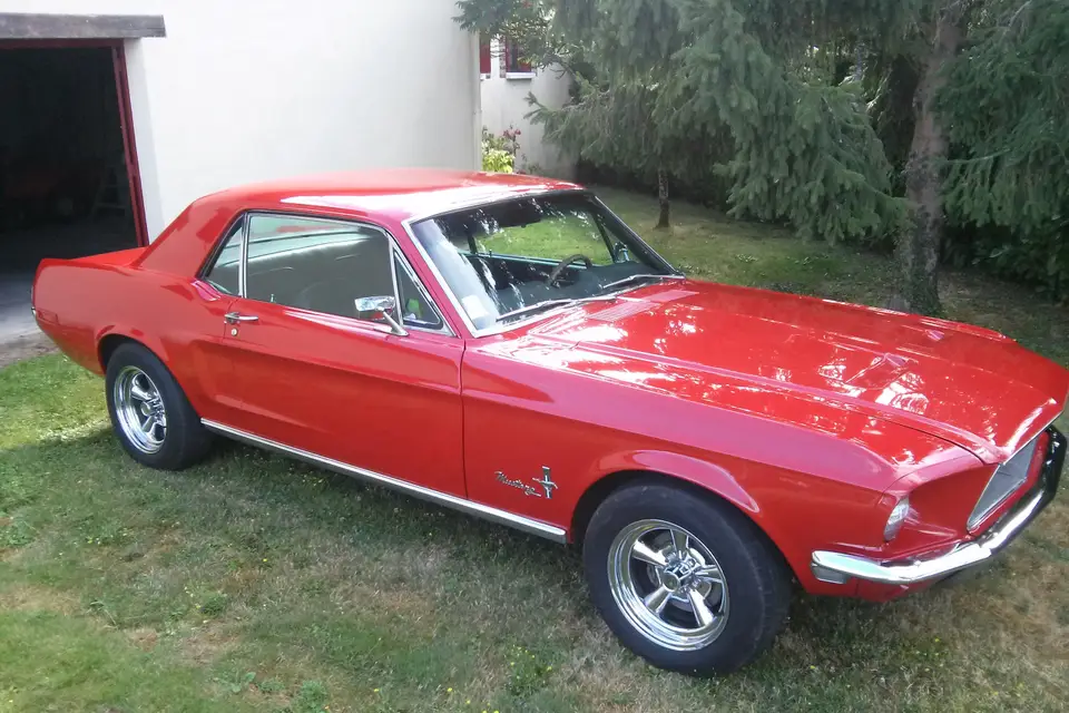 Location Ford Mustang — photo 3