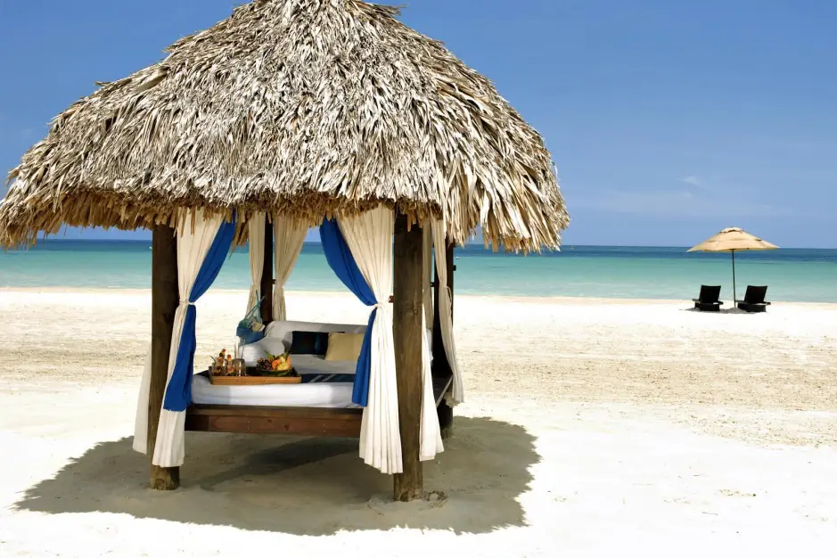 Nouvelles Frontières