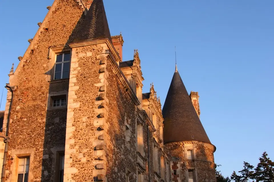 Château de Courtalain — photo 2