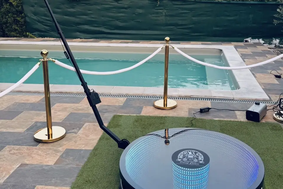 French Riviera Photobooth — photo 3