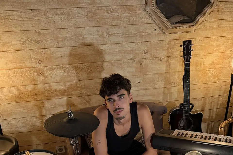 Cover Room — photo 2