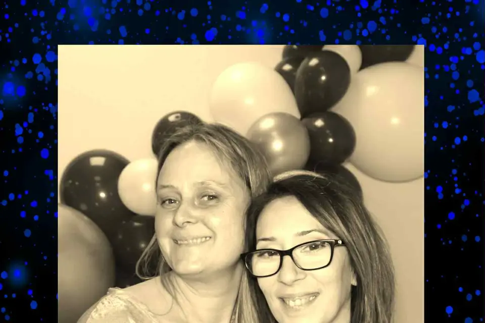 Label Pose — photo 5