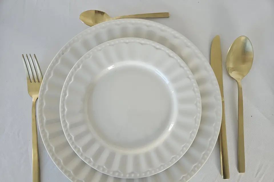 Sors Tes Couverts — photo 6