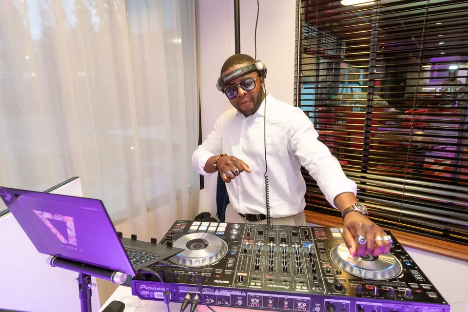 Seven Music — photo 3