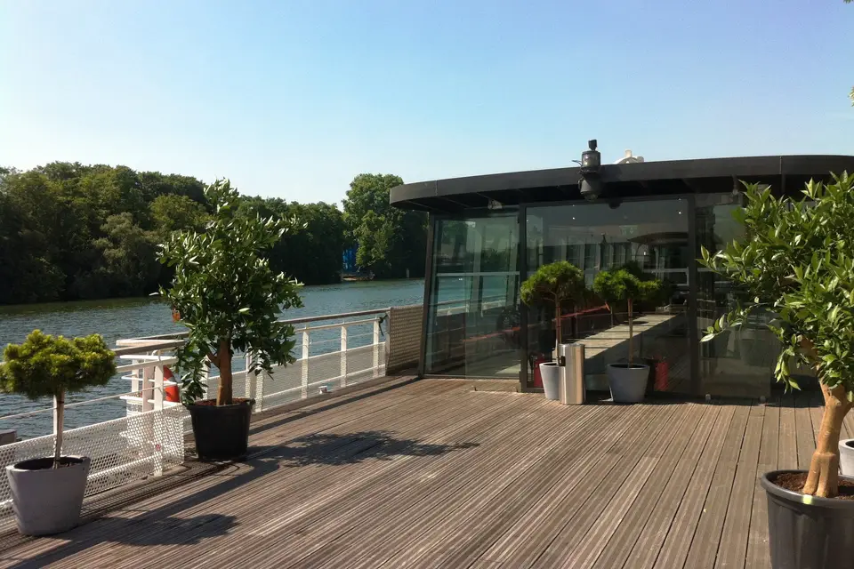 Bleu Seine — photo 4