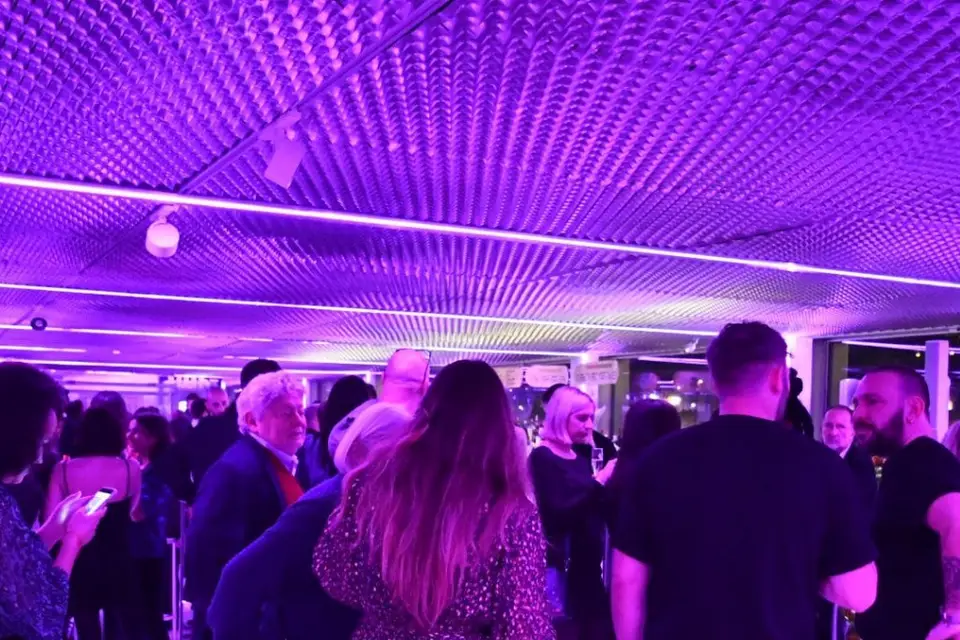 Quatre Cent Quarante — photo 3