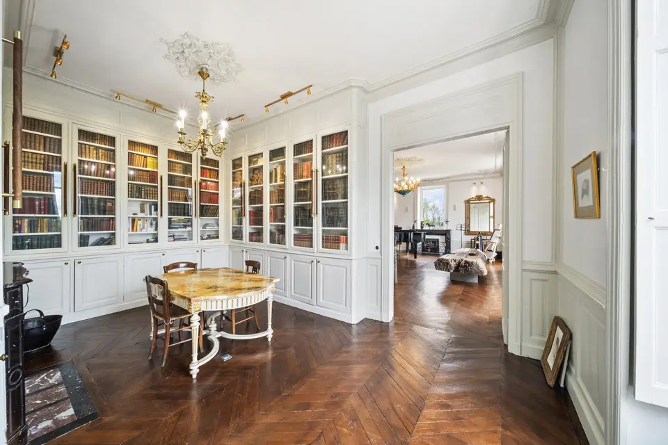 Château de Veullerot — photo 3