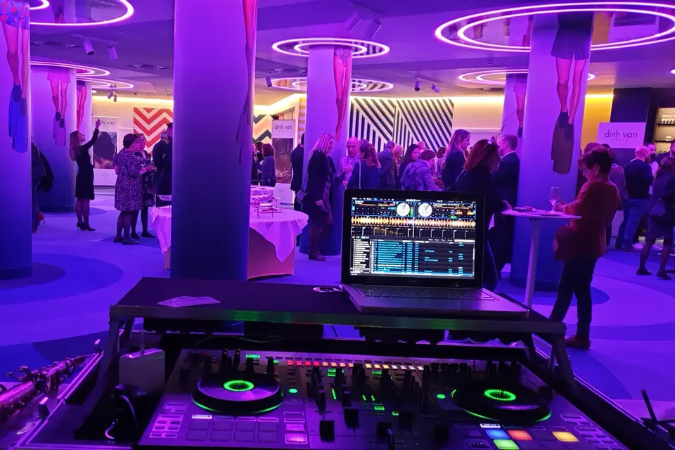 Joonah Sax — photo 1