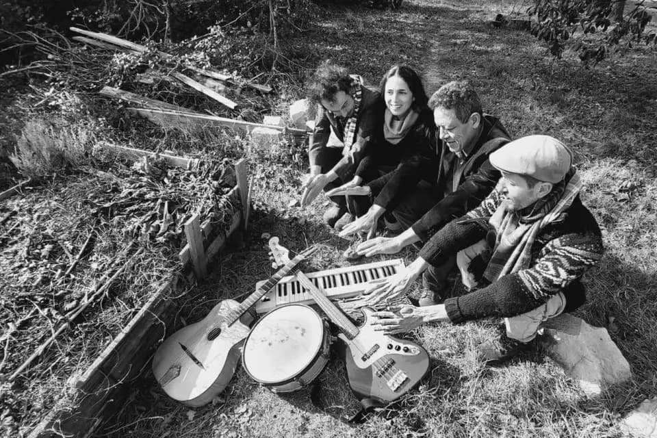 Iguananas — photo 4