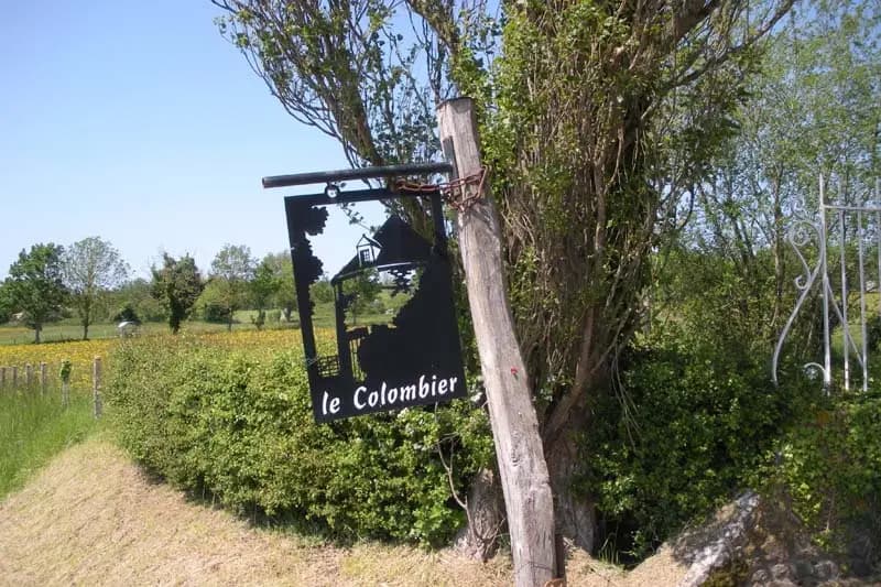 Le Colombier de la Baie De Sienne — photo 1