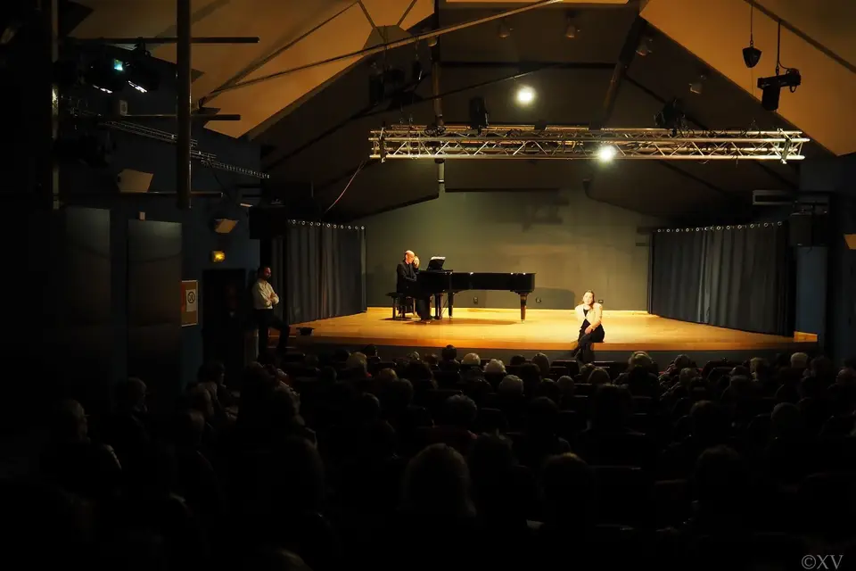 Clara Bellon — photo 6