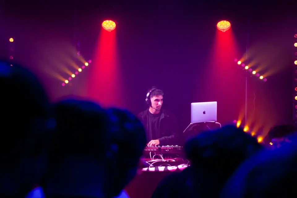 Darren Chinappen — photo 2