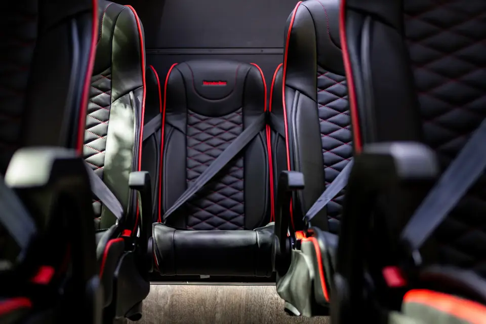 First Class Company — photo 4