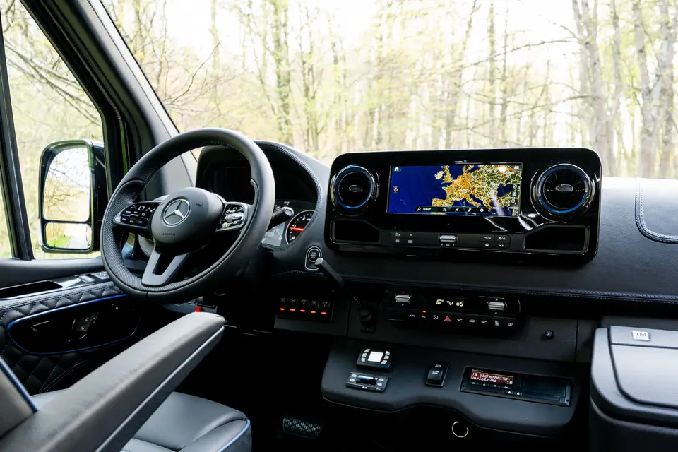 First Class Company — photo 6