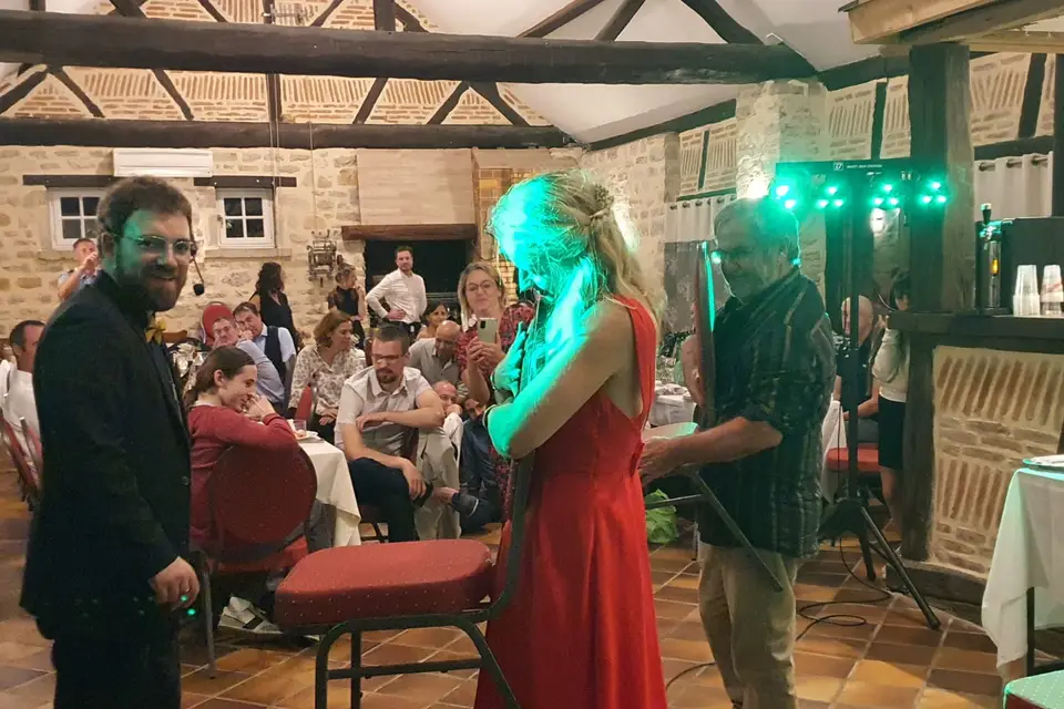 Léon Foby - Magicien, mentaliste  et hypnotiseur — photo 3