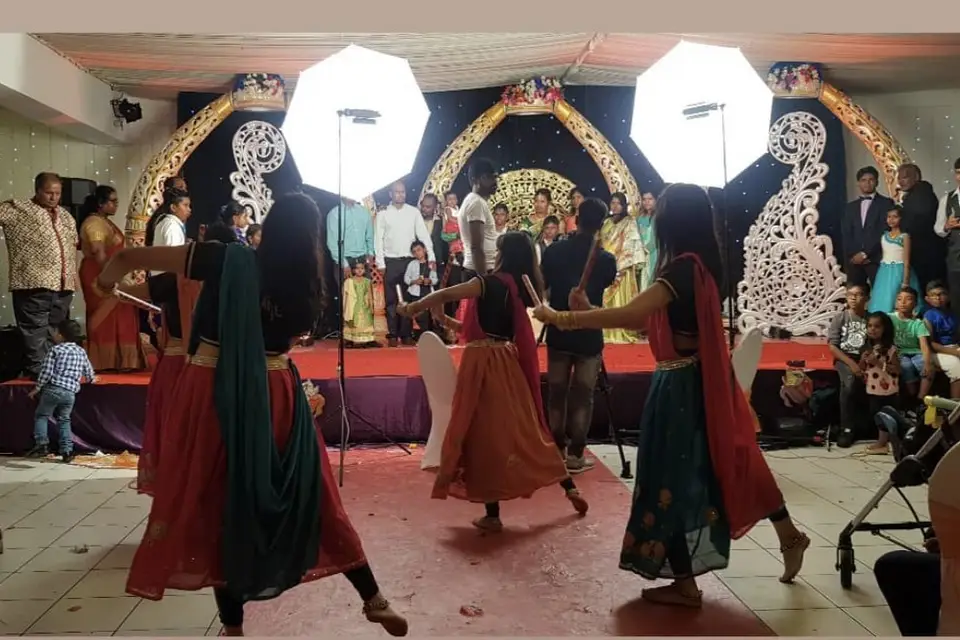 Indian sun dance — photo 5