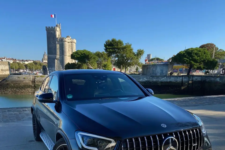 A&T Luxury Car — photo 3