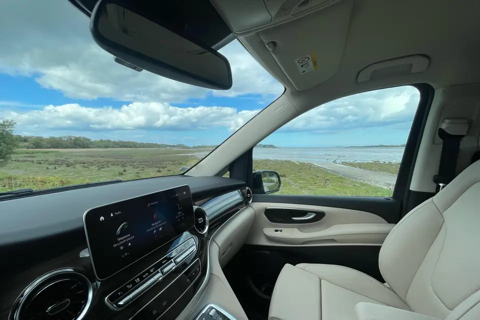 DS Luxury Driver — photo 1