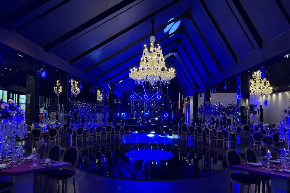 Ritz Plazza — photo 6