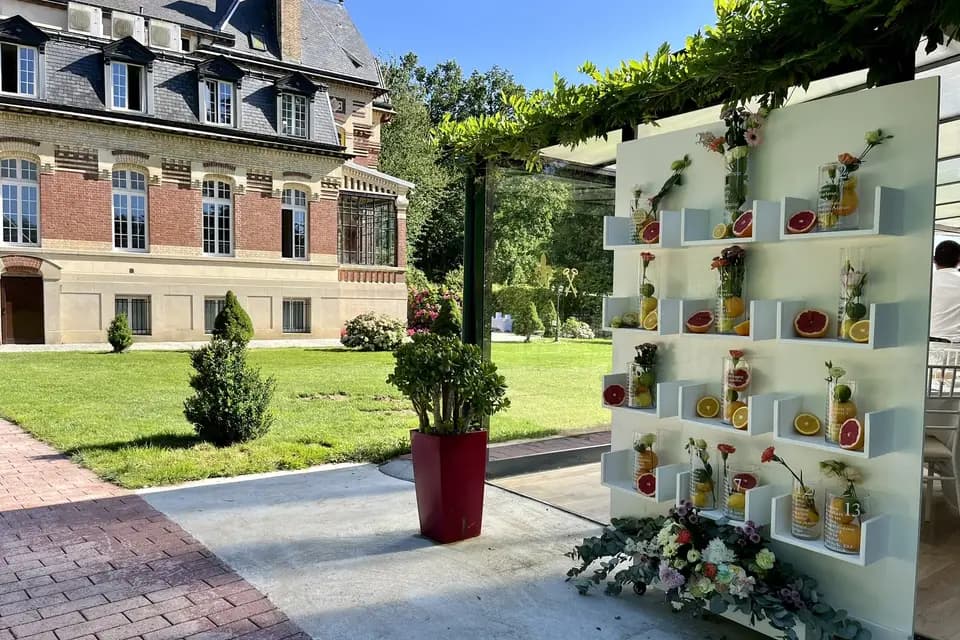 Château de Moliens — photo 4