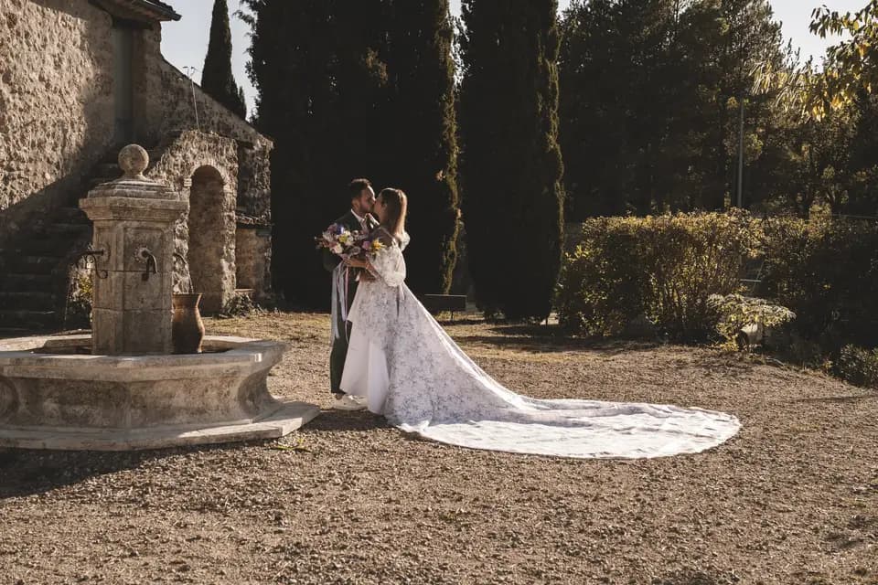 Absolute Dark Woman — photo 1