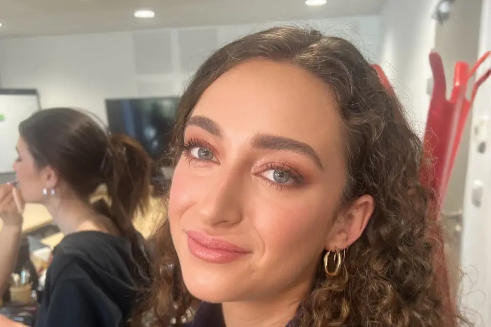 Annette Thornton Makeup Artist — photo 8