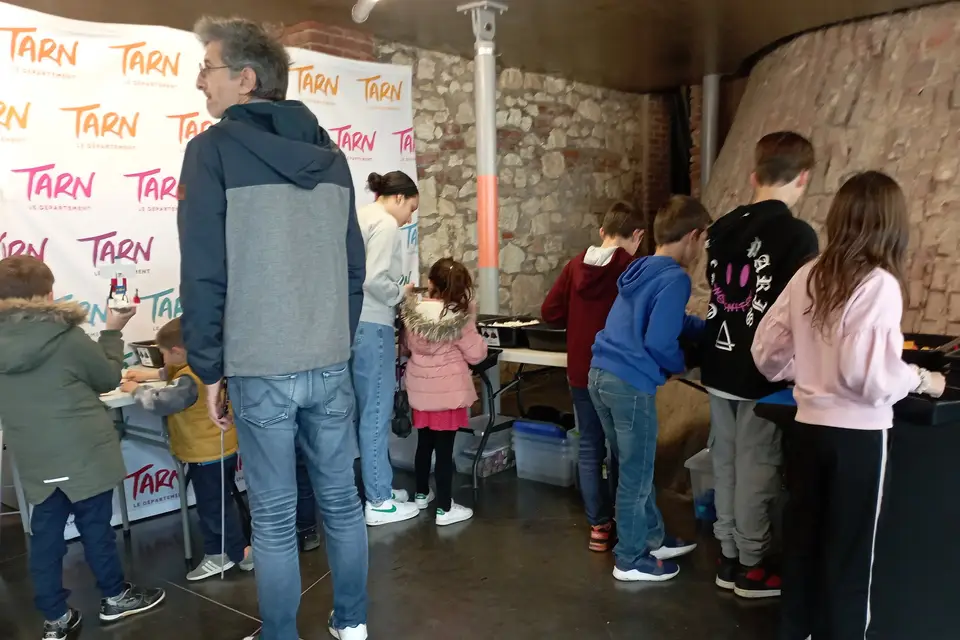 La Rue Briques — photo 1